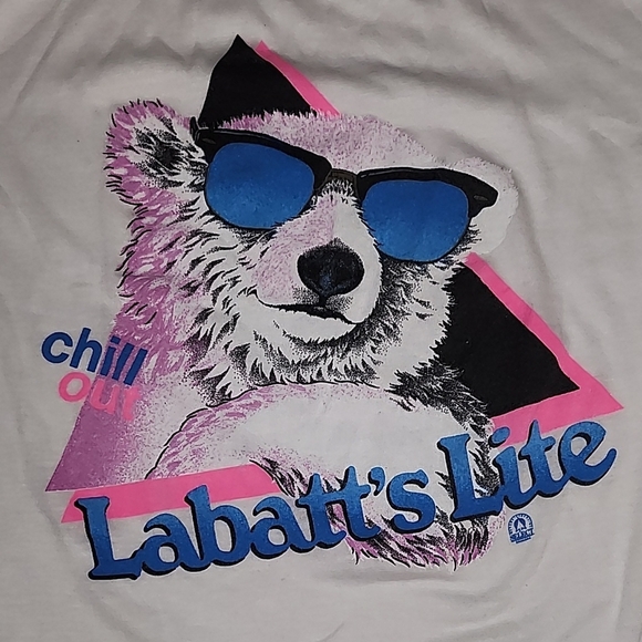 White Graphic T-Shirt with Bear Design - Picture 4 of 5